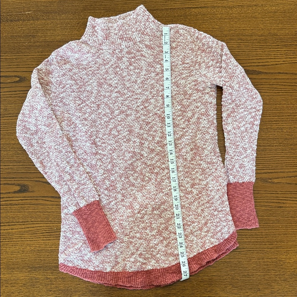 Women's L.L. Bean Sweater - Size Small